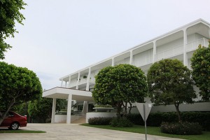 2275 S. Ocean Blvd